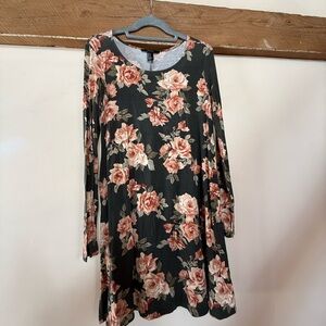 Forever 21 Dark Green Floral Long-Sleeve Swing Dress with Blush Roses